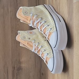 Converse platform Brand new High Top.